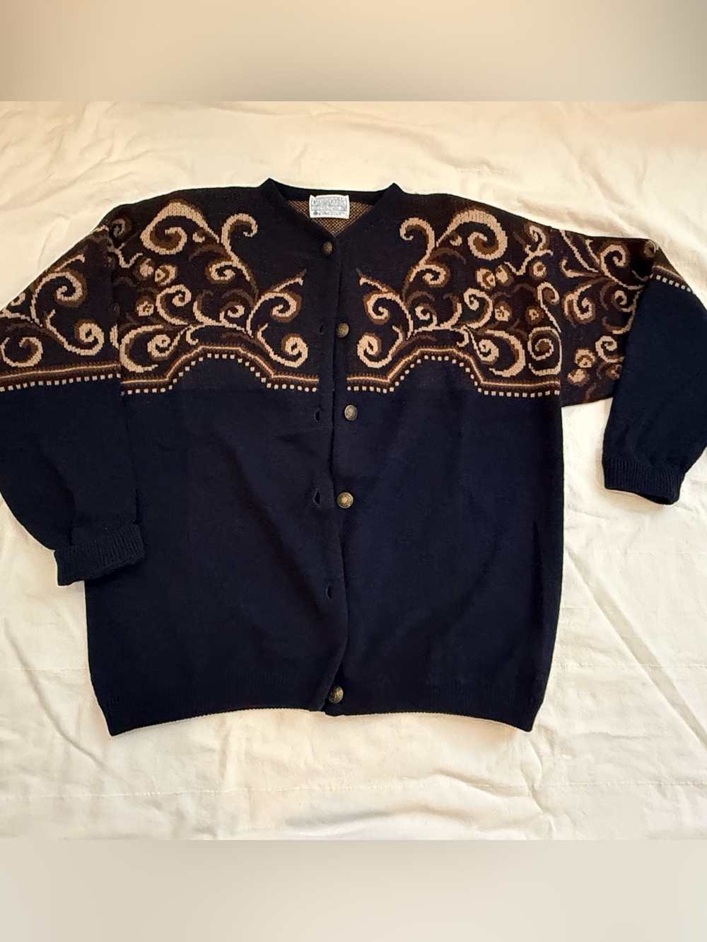 Vintage Pendleton 1X Pure Virgin Wool Cardigan Sweater USA Ornate Metal Buttons